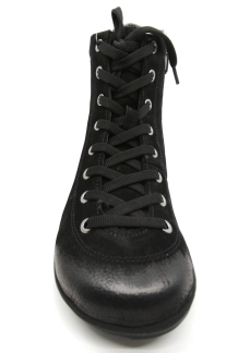 Wild Barefoot Black Nubuck