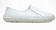 Wild Barefoot Slip ons  White