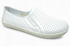 Wild Barefoot Slip ons  White