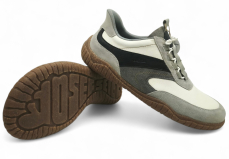 Josef Seibel barefoot Wallace Schwarz